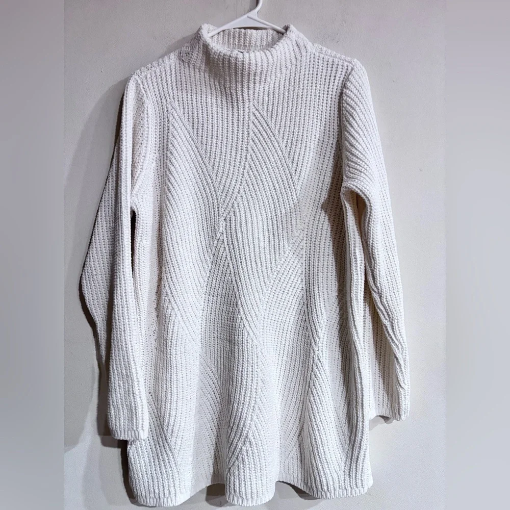 J. Jill Cream Turtleneck Sweater